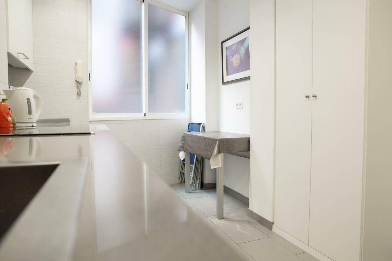 Apartamentos Duque Ventas Madrid Exterior photo