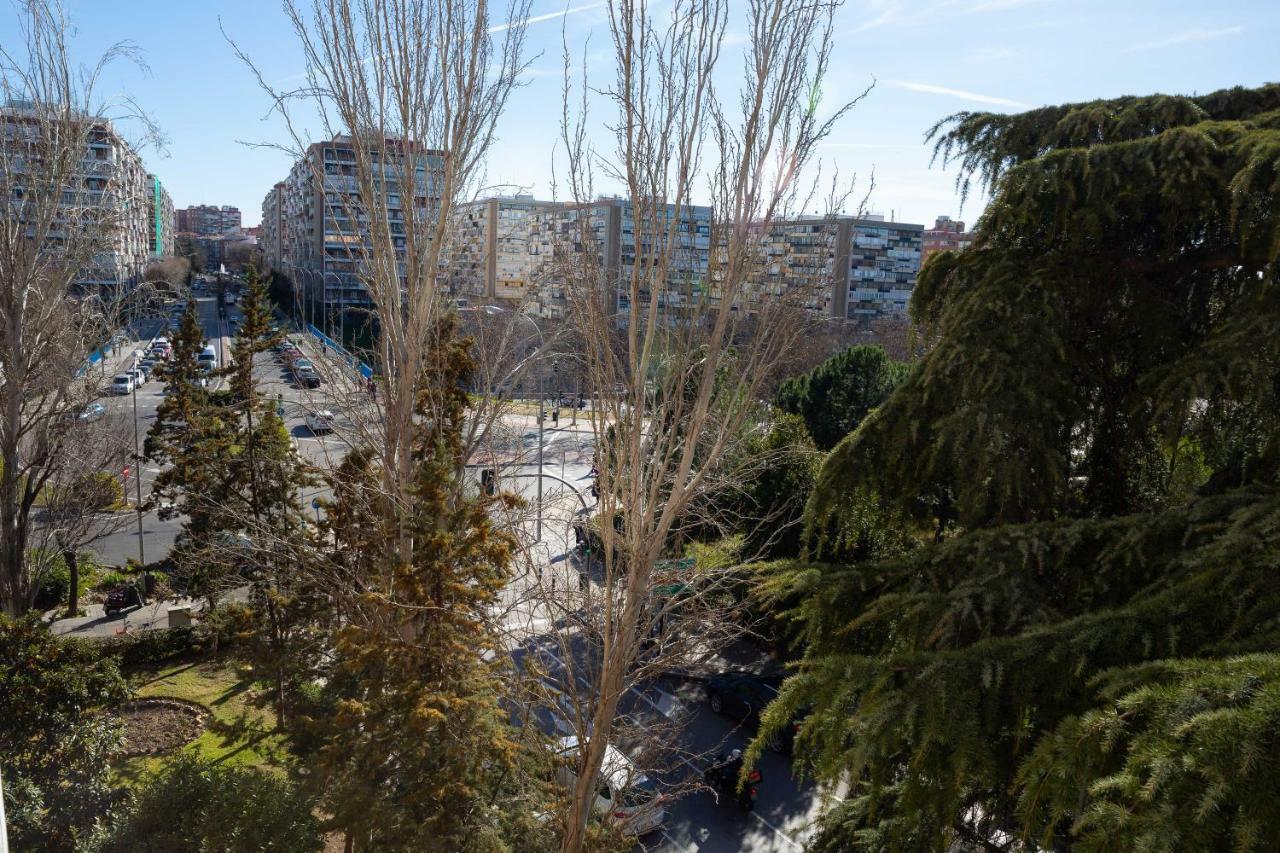 Apartamentos Duque Ventas Madrid Exterior photo